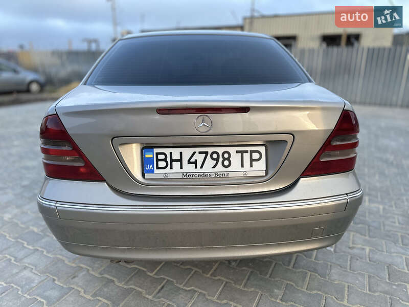 Седан Mercedes-Benz C-Class 2003 в Одесі