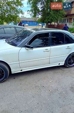 Седан Mercedes-Benz C-Class 1996 в 