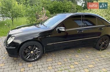 Седан Mercedes-Benz C-Class 2006 в 