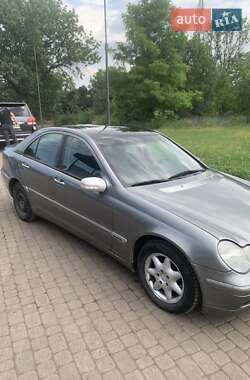 Седан Mercedes-Benz C-Class 2001 в 
