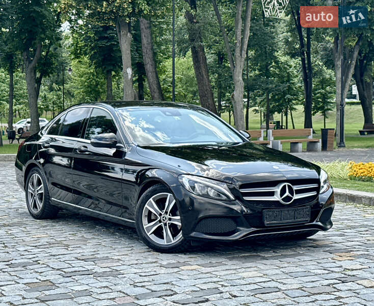 Седан Mercedes-Benz C-Class 2015 в Києві