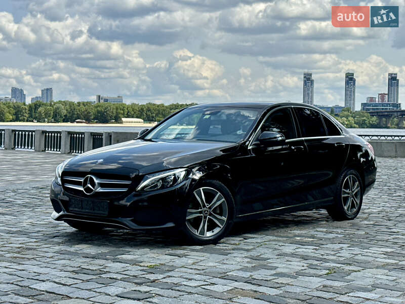 Седан Mercedes-Benz C-Class 2015 в Києві