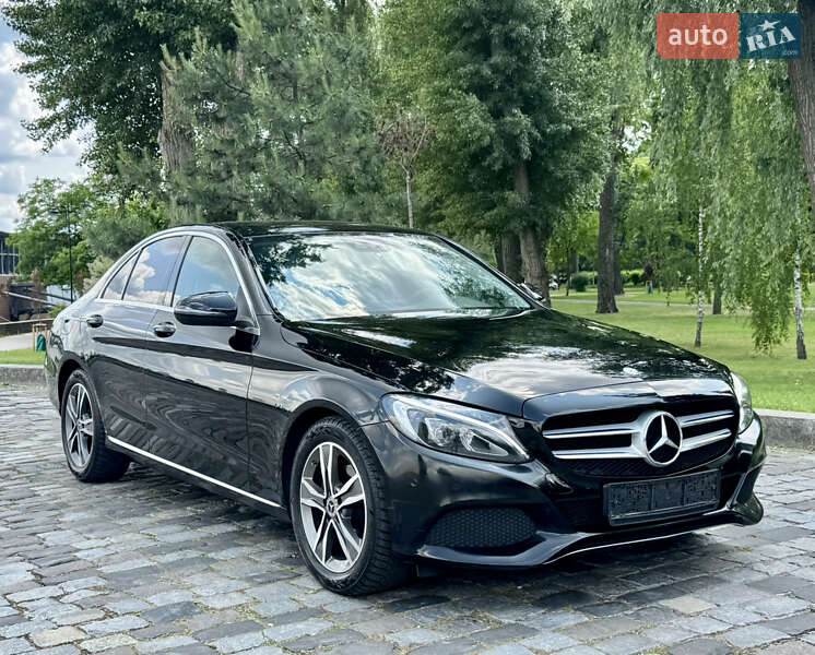 Седан Mercedes-Benz C-Class 2015 в Києві
