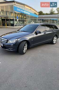 Универсал Mercedes-Benz C-Class 2010 в 