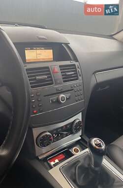 Универсал Mercedes-Benz C-Class 2010 в 