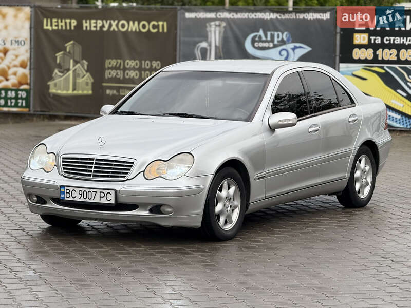 Mercedes-Benz C-Class 2001