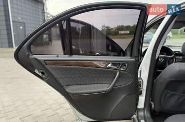 Седан Mercedes-Benz C-Class 2001 в 