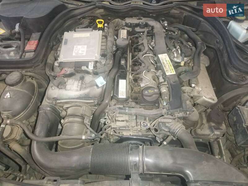 Універсал Mercedes-Benz C-Class 2013 в Краматорську