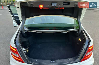 Седан Mercedes-Benz C-Class 2011 в 