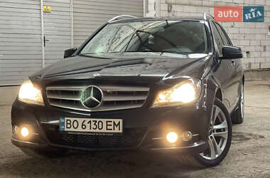 Универсал Mercedes-Benz C-Class 2011 в 