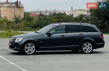 Универсал Mercedes-Benz C-Class 2009 в 
