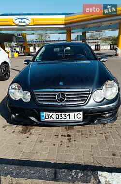 Купе Mercedes-Benz C-Class 2007 в 