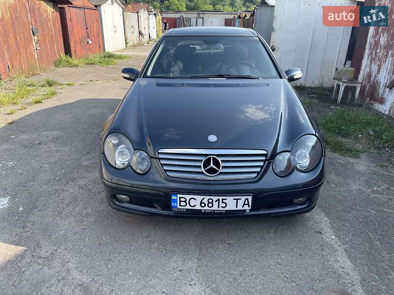 Купе Mercedes-Benz C-Class 2003 в Львове