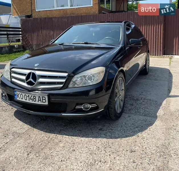 Mercedes-Benz C-Class