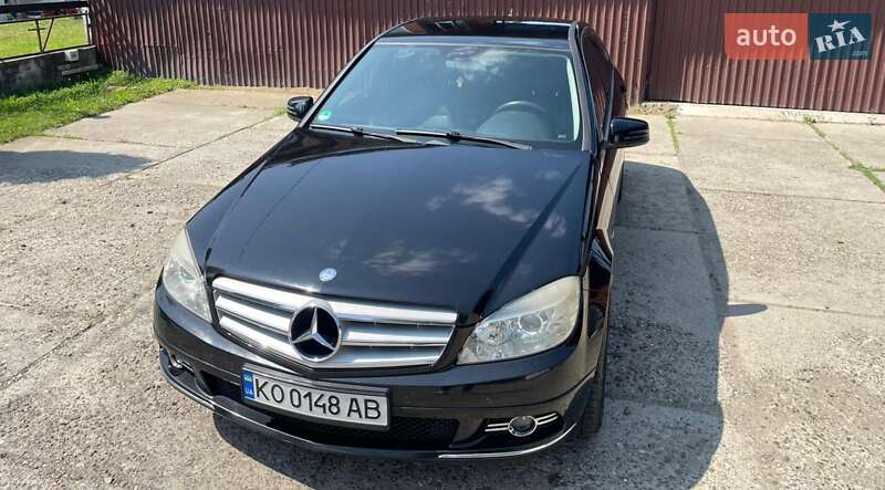 Седан Mercedes-Benz C-Class 2008 в Ужгороде