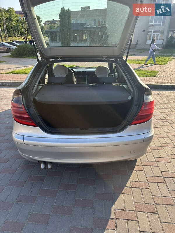 Купе Mercedes-Benz C-Class 2003 в Гусятине фото 7 Купе Mercedes-Benz C-Class 2003 в Гусятине