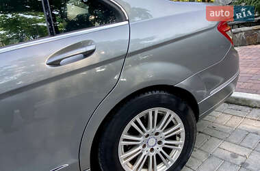Седан Mercedes-Benz C-Class 2010 в 