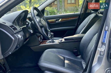 Седан Mercedes-Benz C-Class 2010 в 