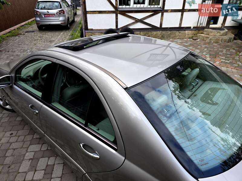 Седан Mercedes-Benz C-Class 2004 в Полтаве