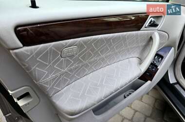 Седан Mercedes-Benz C-Class 2004 в 