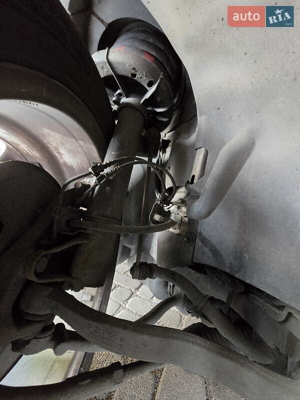 Седан Mercedes-Benz C-Class 2004 в Полтаве