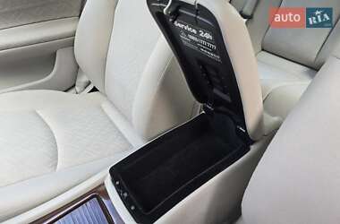 Седан Mercedes-Benz C-Class 2004 в 