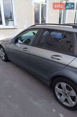 Универсал Mercedes-Benz C-Class 2010 в 