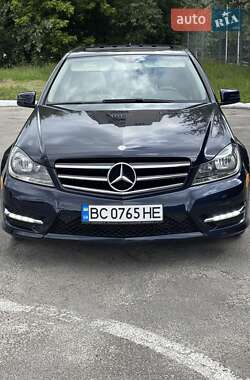 Седан Mercedes-Benz C-Class 2013 в Львове