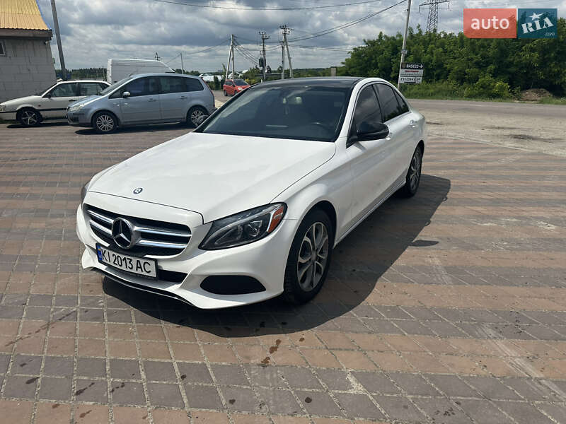 Седан Mercedes-Benz C-Class 2015 в Киеве