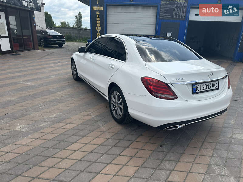 Седан Mercedes-Benz C-Class 2015 в Киеве