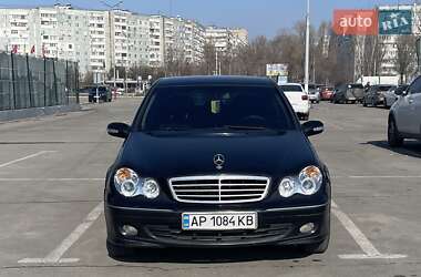Седан Mercedes-Benz C-Class 2005 в Запорожье