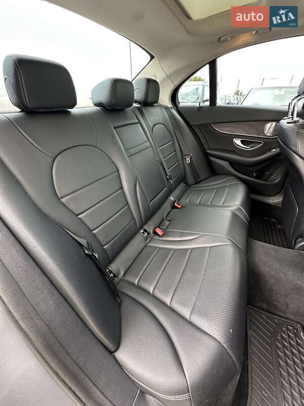 Седан Mercedes-Benz C-Class 2015 в Ивано-Франковске