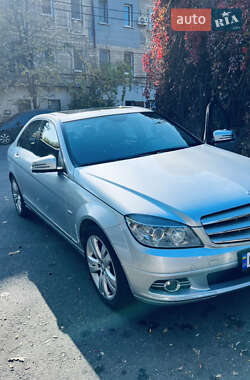 Седан Mercedes-Benz C-Class 2010 в 