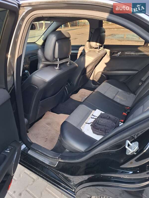 Седан Mercedes-Benz C-Class 2008 в Новом Буге фото 14 Седан Mercedes-Benz C-Class 2008 в Новом Буге