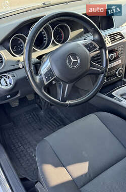 Универсал Mercedes-Benz C-Class 2013 в 