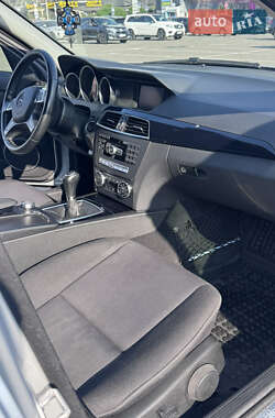 Универсал Mercedes-Benz C-Class 2013 в 
