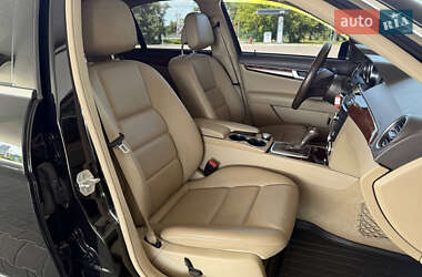 Седан Mercedes-Benz C-Class 2012 в 
