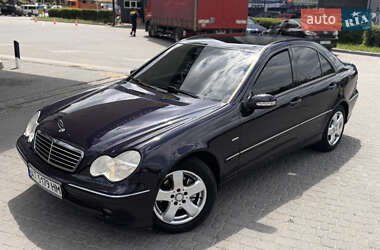 Седан Mercedes-Benz C-Class 2002 в 
