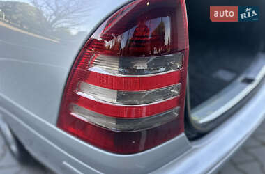 Универсал Mercedes-Benz C-Class 2004 в 