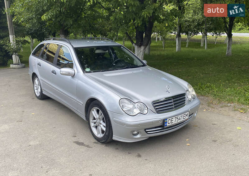 Mercedes-Benz C-Class 2006