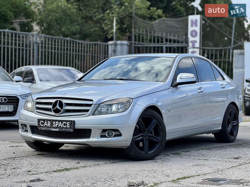Седан Mercedes-Benz C-Class 2008 в 