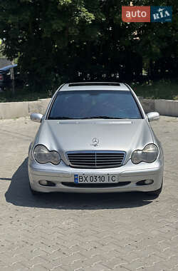Седан Mercedes-Benz C-Class 2002 в 