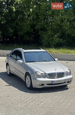 Седан Mercedes-Benz C-Class 2002 в 