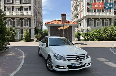 Седан Mercedes-Benz C-Class 2011 в Києві