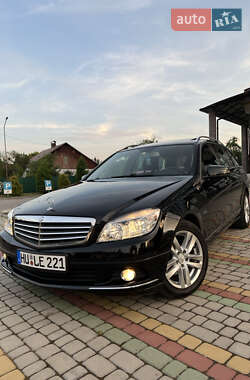 Универсал Mercedes-Benz C-Class 2010 в Надворной