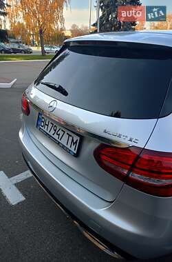 Универсал Mercedes-Benz C-Class 2015 в 