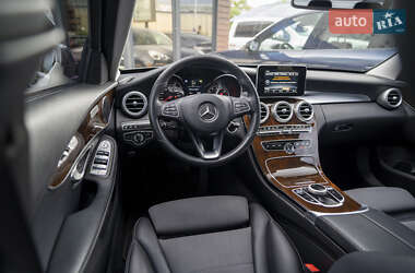 Седан Mercedes-Benz C-Class 2017 в 