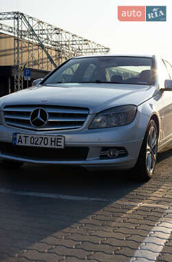 Седан Mercedes-Benz C-Class 2010 в 