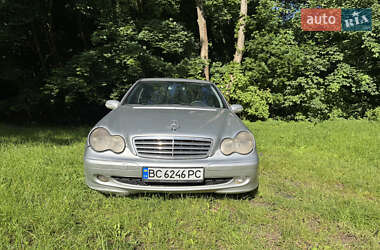 Седан Mercedes-Benz C-Class 2000 в 