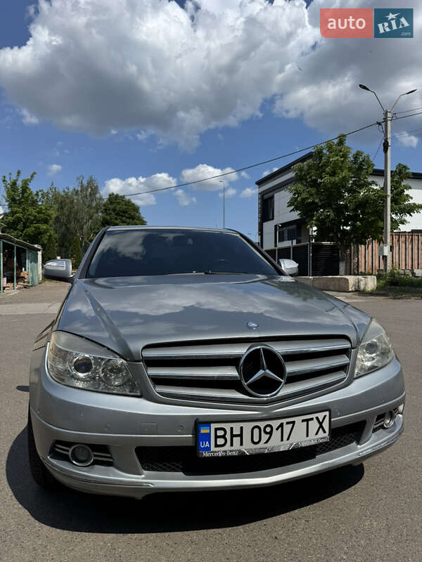 Mercedes-Benz C-Class 2007